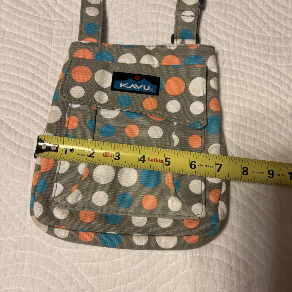 Kavu Keeper Polka Dot Messenger Crossbody Bag, Gray Multicolor - Picture 10 of 11